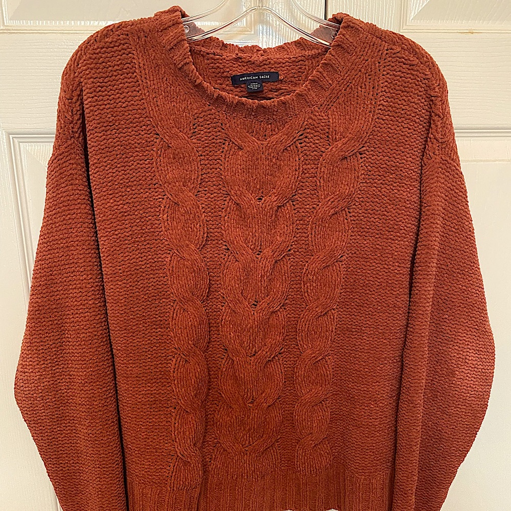 American Eagle Rust Velour Cable Knit Sweater size M
